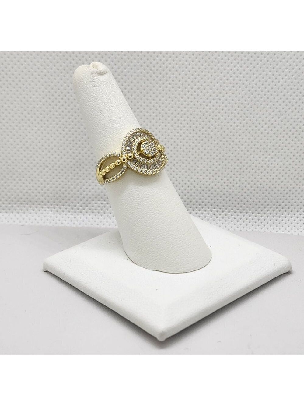 Brand New Sterling Silver 925 Round Cz Ring